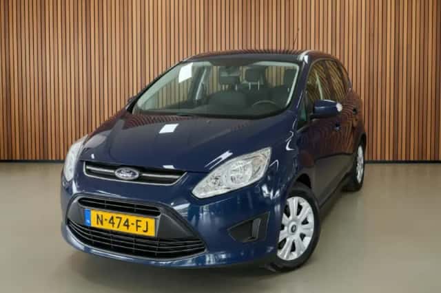 Ford Grand C-Max (2014) thumbnail 1