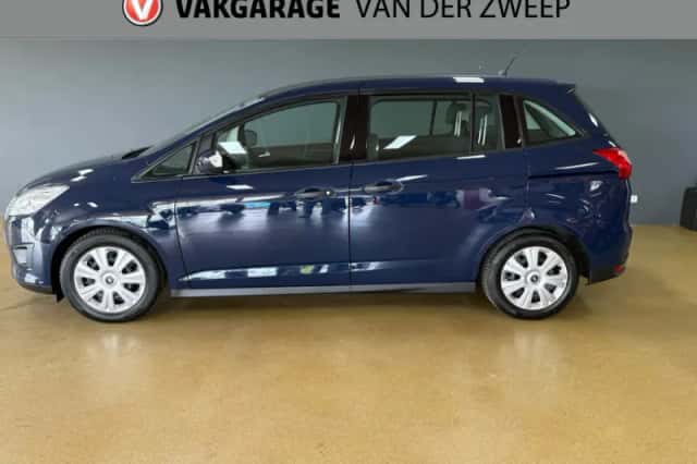Ford Grand C-Max (2014) thumbnail 3
