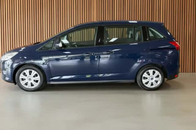 Ford Grand C-Max (2014) thumbnail 6