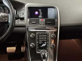 Volvo XC60 thumbnail 17