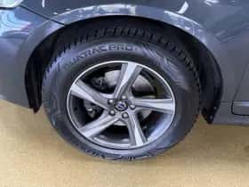 Volvo XC60 thumbnail 24