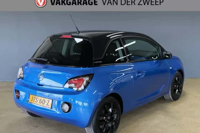 Opel Adam (2015) thumbnail 4