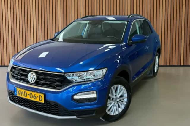 Volkswagen T-Roc (2020) thumbnail 1