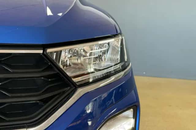 Volkswagen T-Roc (2020) thumbnail 6