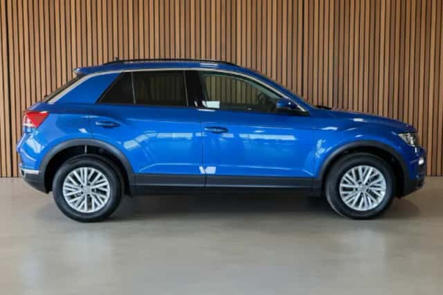 Volkswagen T-Roc (2020) thumbnail 6