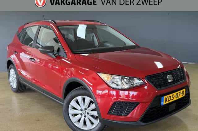 SEAT Arona (2019) thumbnail 2