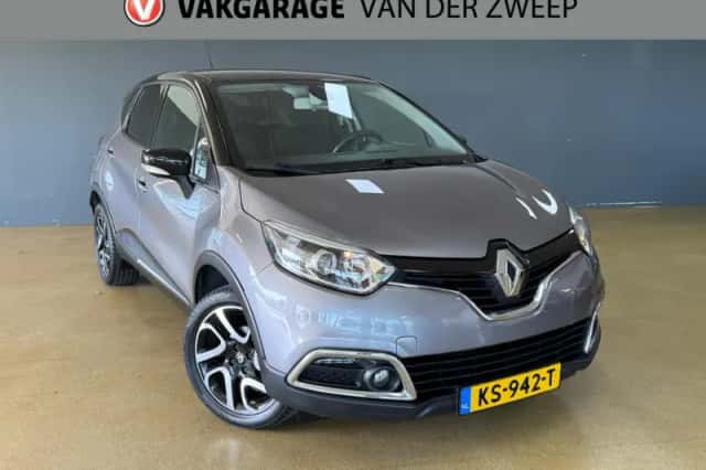 Renault Captur (2015) thumbnail 2