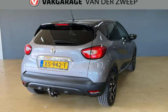 Renault Captur (2015) thumbnail 6