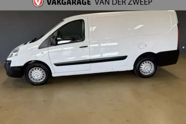 Citroën Jumpy (2012) thumbnail 2