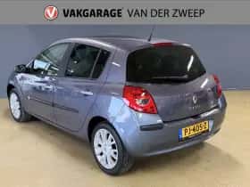 Renault Clio (2007) thumbnail 3