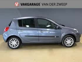 Renault Clio (2007) thumbnail 5