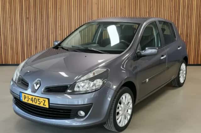 Renault Clio (2007) thumbnail 1