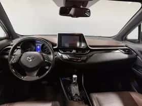 Toyota C-HR thumbnail 10