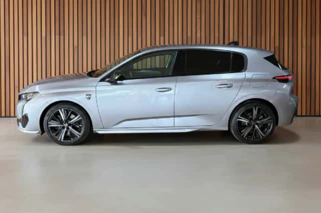 Peugeot 308 (2022) thumbnail 5