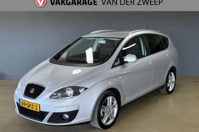 SEAT Altea XL (2011) thumbnail 1