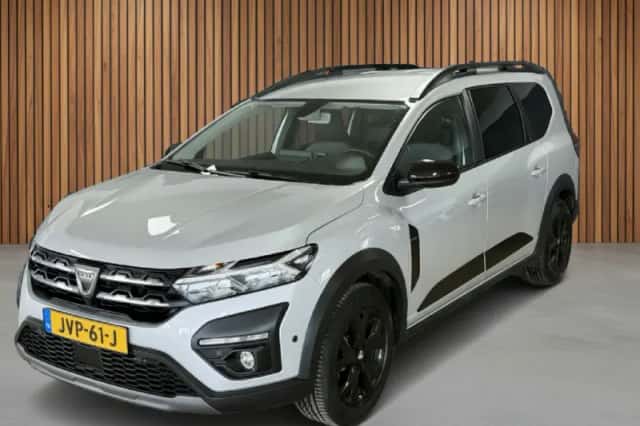 Dacia Jogger (2022) thumbnail 1