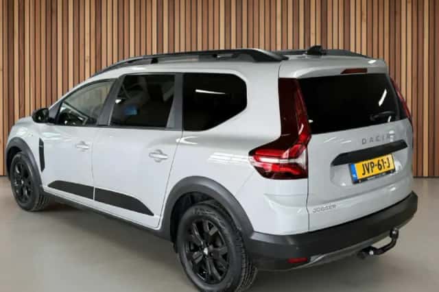 Dacia Jogger (2022) thumbnail 3