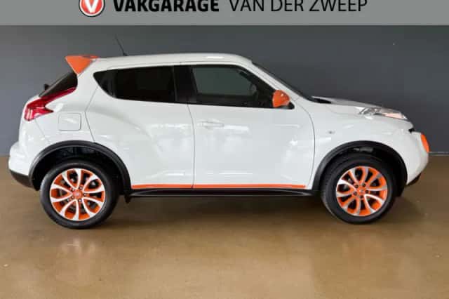 Nissan Juke (2013) thumbnail 3