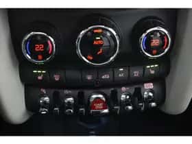 MINI Cooper (2023) thumbnail 16
