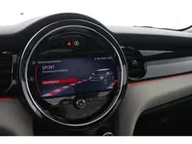 MINI Cooper (2023) thumbnail 19