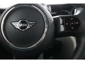 MINI Cooper (2023) thumbnail 26