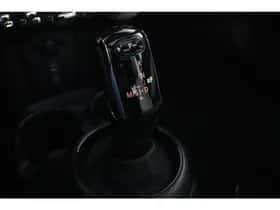 MINI Cooper (2023) thumbnail 35