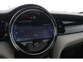 MINI Cooper (2023) thumbnail 36