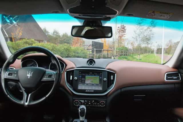 Maserati Ghibli (2015) thumbnail 20