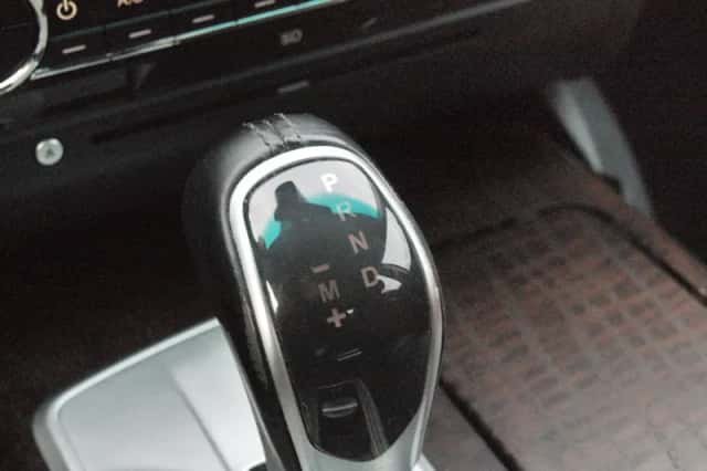 Maserati Ghibli (2015) thumbnail 30