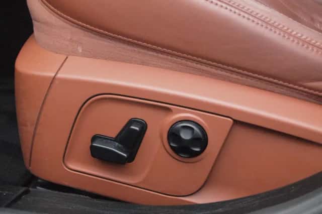 Maserati Ghibli (2015) thumbnail 33