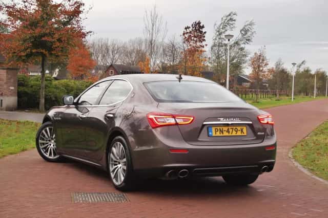 Maserati Ghibli (2015) thumbnail 5