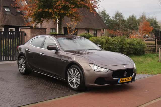 Maserati Ghibli (2015) thumbnail 6