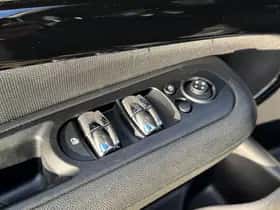 MINI Clubman (2018) thumbnail 20