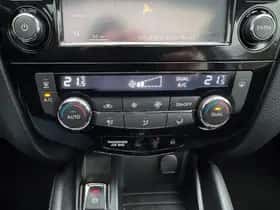 Nissan Qashqai (2015) thumbnail 16