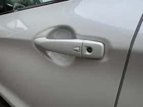 Nissan Qashqai (2015) thumbnail 26