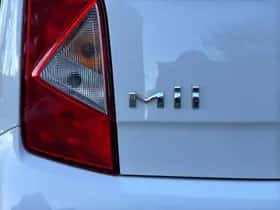 SEAT Mii (2013) thumbnail 6
