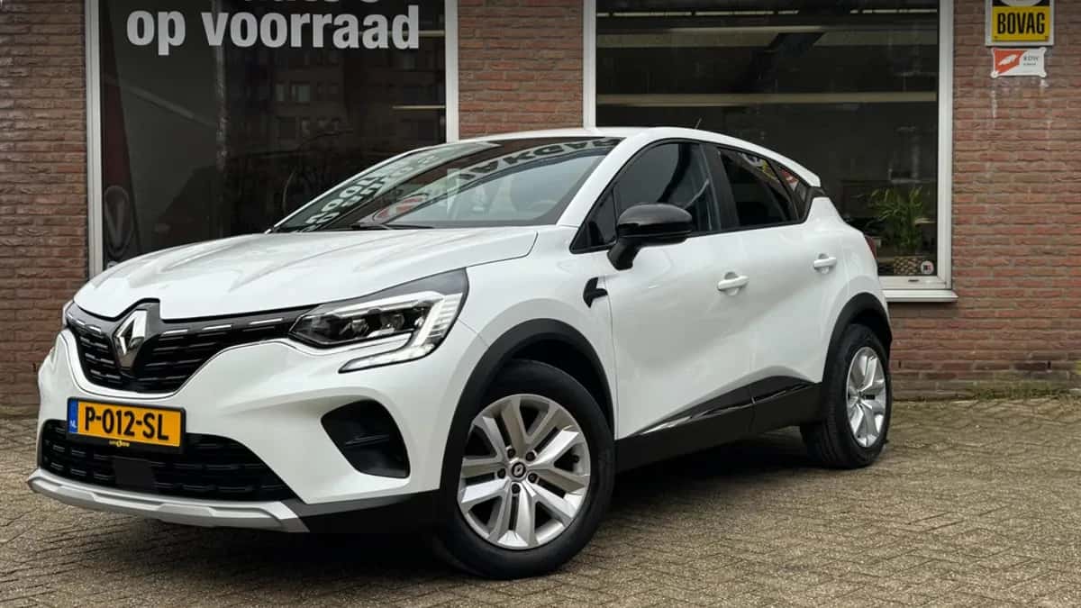 Renault Captur (2021) — foto 1