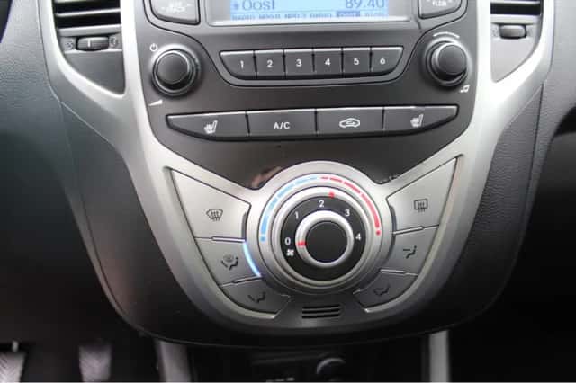 Hyundai ix20 (2013) thumbnail 9