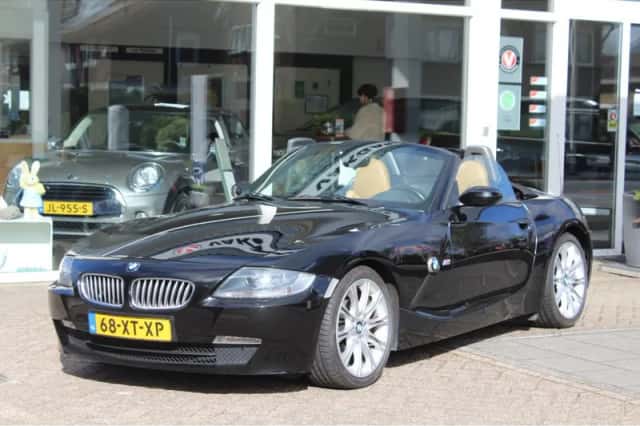 BMW Z4 (2007) thumbnail 2