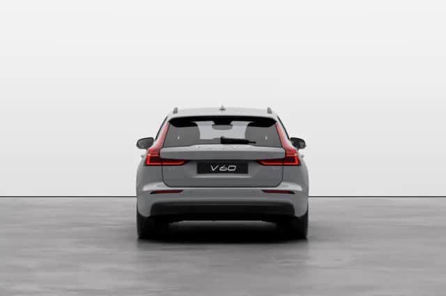 Volvo V60 (2026) thumbnail 3