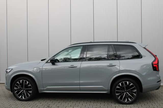 Volvo XC90 (2026) thumbnail 3