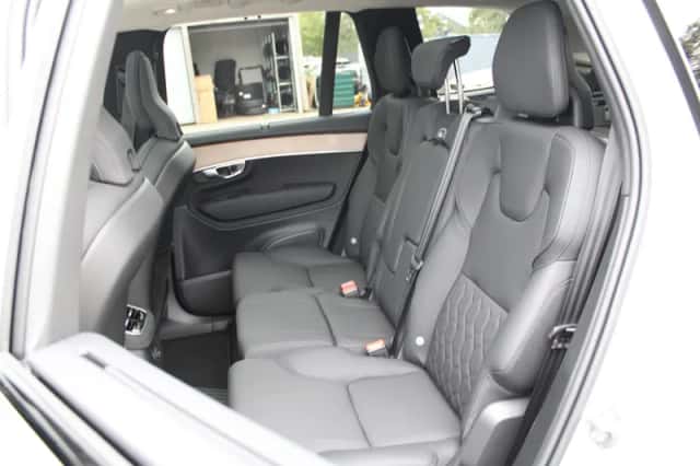 Volvo XC90 (2026) thumbnail 6