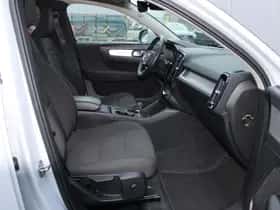 Volvo XC40 (2020) thumbnail 35