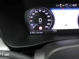 Volvo XC40 thumbnail 23