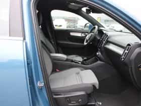Volvo XC40 thumbnail 30