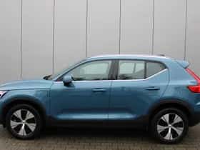 Volvo XC40 thumbnail 5