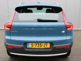 Volvo XC40 thumbnail 9