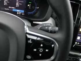 Volvo XC60 (2025) thumbnail 25