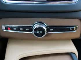 Volvo XC90 thumbnail 42