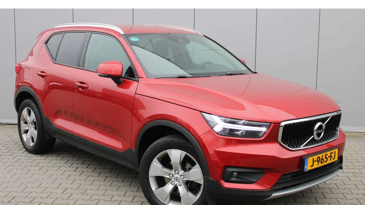Volvo XC40 — foto 1